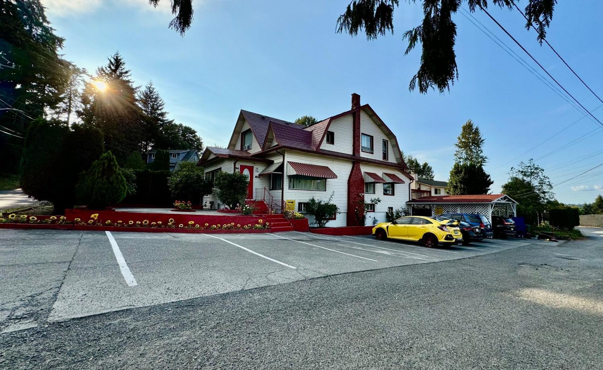 Tiny Private Room On The 1St Floor With Shared Bathroom Near Seatac Airport And Downtown Seattle Exteriör bild